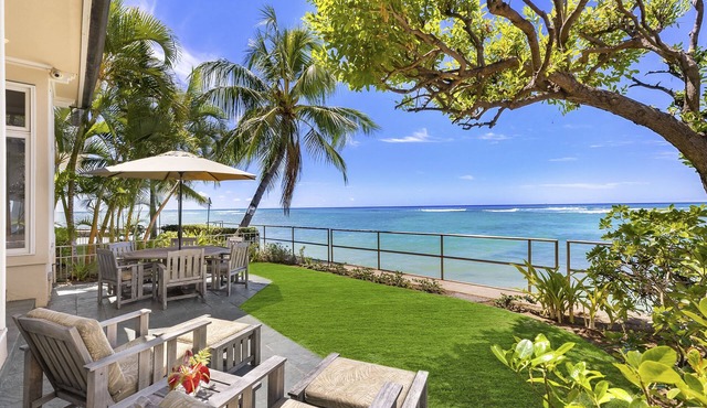 Diamond Head Surf House: Gold Coast Oceanfront Home w/AC & Gorgeous Views