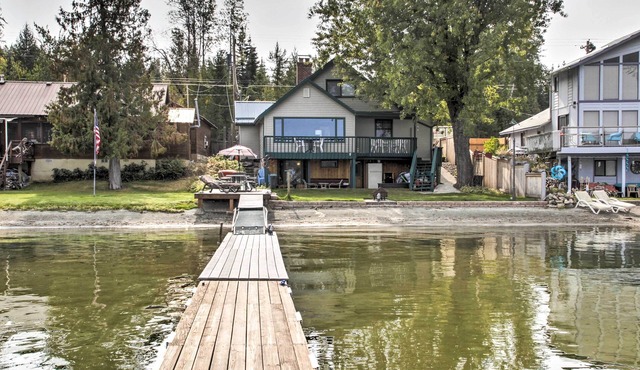 Diamond Lake Home w/Dock Close to 2 Ski Resorts!