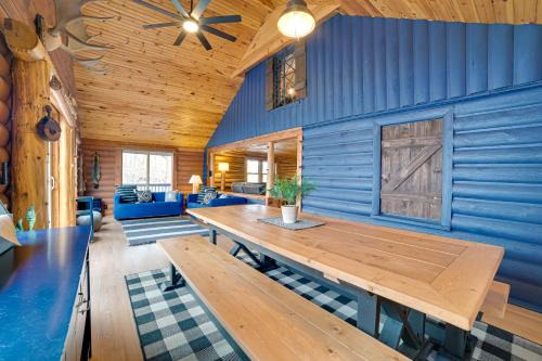 Diamond Lake Waterfront Cabin with Deck and Dock!