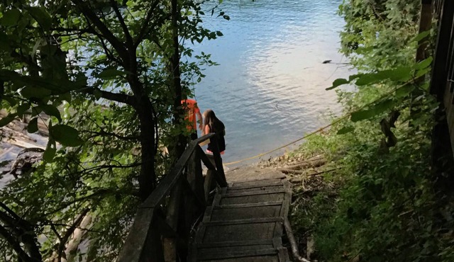 Diane, Resort Dock Access to Lake Cumberland, Minutes to Safe Harbor Marina