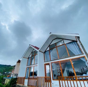 Dieng cabin atas awan