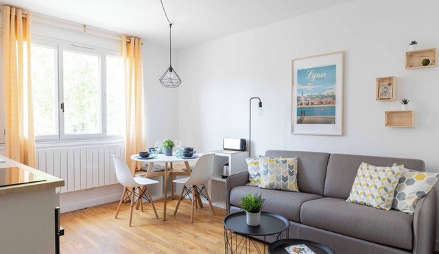 Dify City - Charpennes