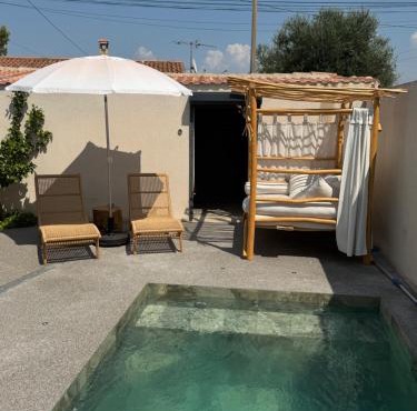 DIGITONE By GATES LOFT POUR 4 AVEC JACUZZI ET ROOFTOP