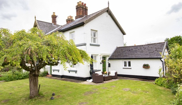 Diglis Lock Cottage on an island on the River Severn in Worcester .