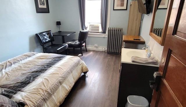 Dillon Tap House Beaverhead Room