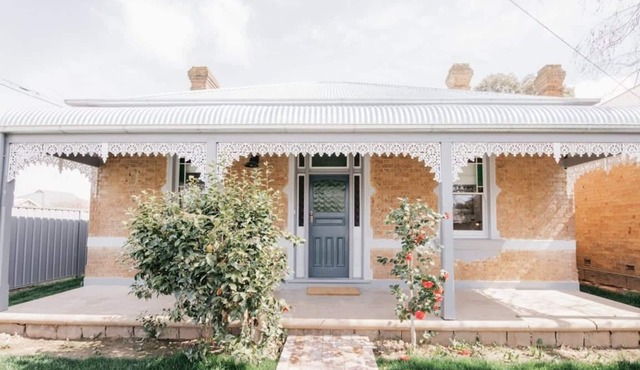 Dimby Cottage - Beautifully Restored Heritage Home