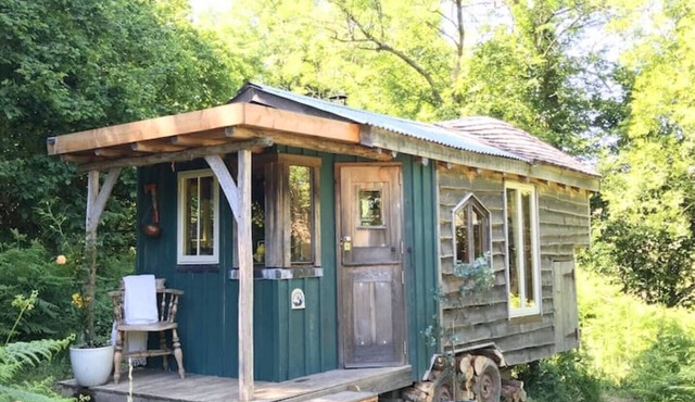 Dingle Glenn secluded woodland Shepherds Hut
