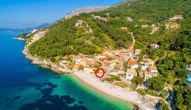 Dinos - One Bedroom Apartment, Sleeps 4