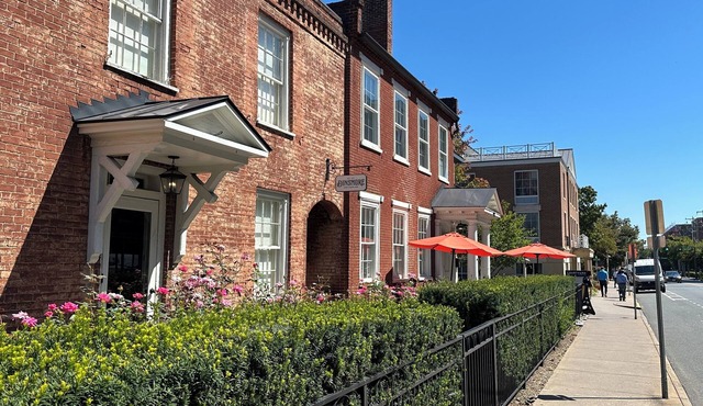 Dinsmore Boutique Inn
