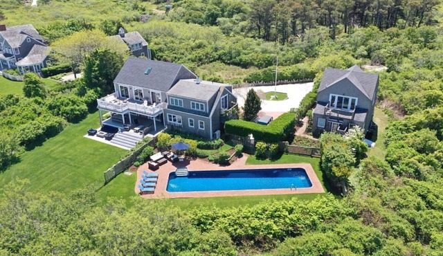 Dionis 4BR house w/2BR cottage, pool, water views, 2 acres and very private