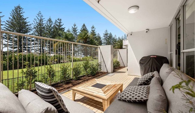 Direct Beachfront Location!