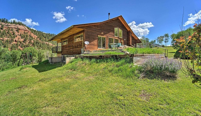 Direct Hiking Access: Riverfront Dolores Home!