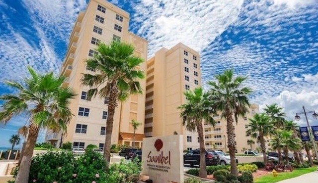 Direct Oceanfront - Heated Pool & Hot Tub