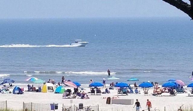 Direct Oceanfront Sea Side Villa 371 with Large Pool & Walkable to Coligny Plaza