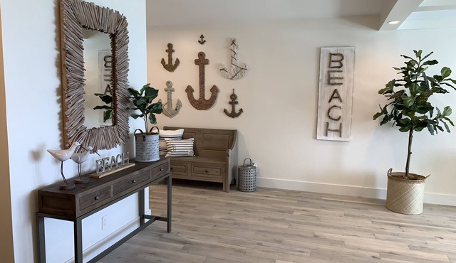 DIRECT Ocean View & Pool View FULLY Remodeled Condo!