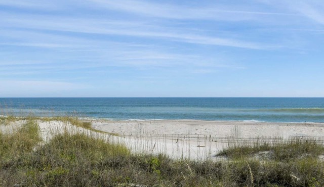 Direct Oceanfront 1st Floor Condo! Steps from the sand!