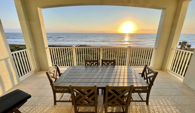 Direct Oceanfront Paradise with Gigabit Internet and 55” 4K Streaming TV!