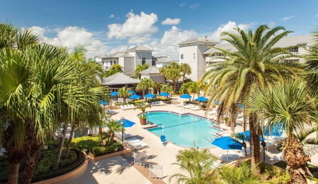 Direct Pool View | Golf. Outdoor Pool. Gym.