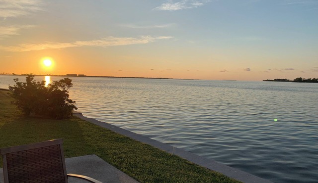 Direct waterfront home on the Gulf of Mexico. Dunedin.