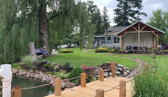 Direct Waterfront private house, NEW 40ft dock w/power, sleeps 8 in Wine Country