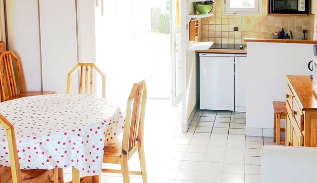 DISCONNECT AND ENJOY: REST - WALKS - ENTERTAINMENT