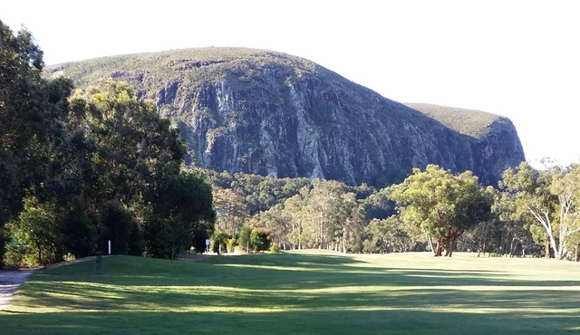 Discount of5% on 7 night stay & 10% on 14 nights or more