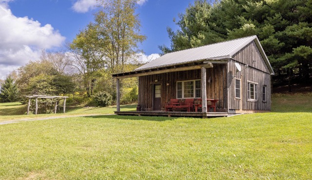Discounted Rates/Rustic Memories/Quiet Romantic Setting/Catch and Release Pond