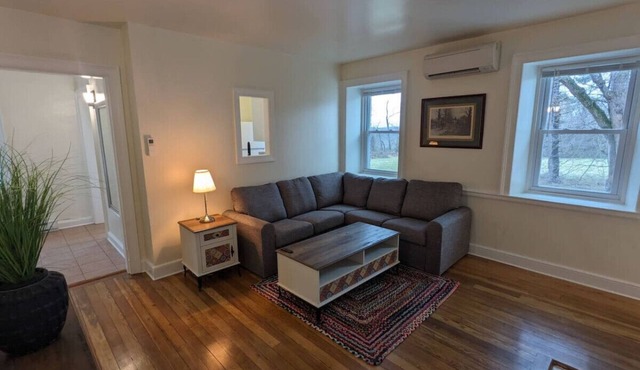 Discounted Stays | 1BR | King | A/C