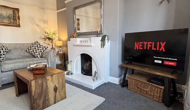 Discounts/Family Contractors/FastWIFI FreeParking