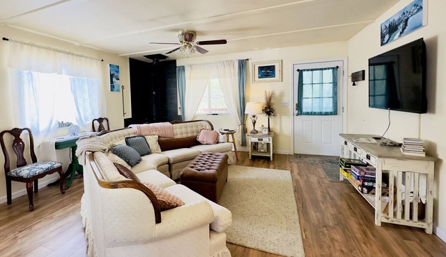 Discounts For AK Locals & Traveling Teams! Comfy Cozy AK Haven W Great Sky View