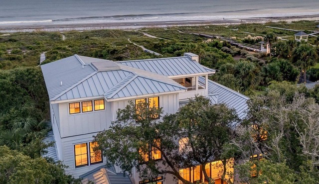 Discounts! OCEANFRONT STUNNER- Discounted Rates! Pool, Hot Tub, Elevator