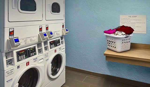 Discover a Charming Stay in Princeton! Free Breakfast and Seasonal Outdoor Pool!