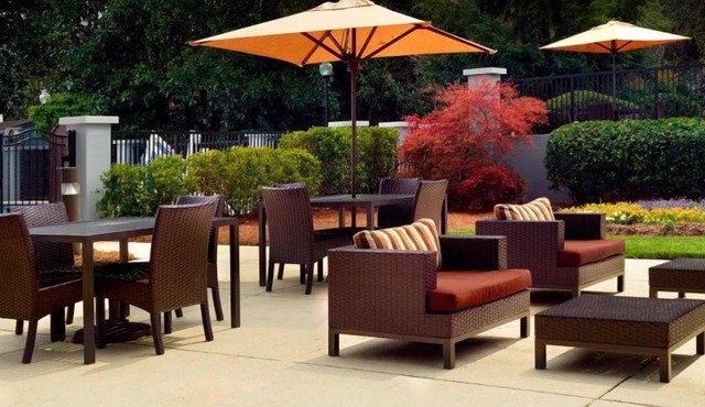 Discover Atlanta Botanical Garden! Pets Allowed, Swimming Pool, Parking!