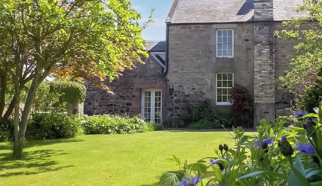Discover coastal tranquility in Millhouse Cottage on Budle Bay.