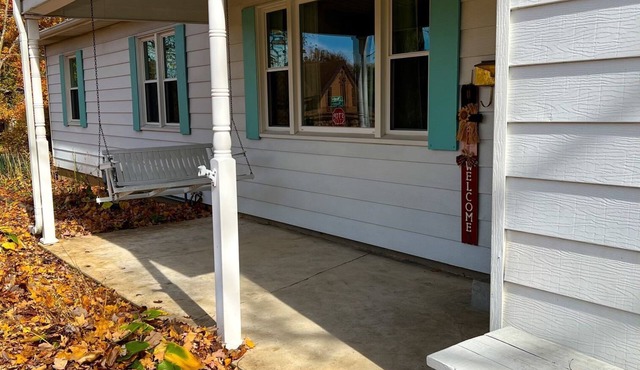 Discover Decatur in this 3 BR 2 BA Weekend Getaway