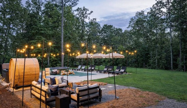 Discover Elevated Wellness Pool, Sauna, Hot-Tub