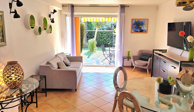 Discover Porquerolles Island - 200m beach - French Riviera - 4 stars