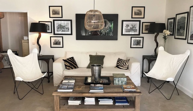 DISCOVER REFINEMENT AND COMFORT IN THIS APARTMENT IN SAINT TROPEZ