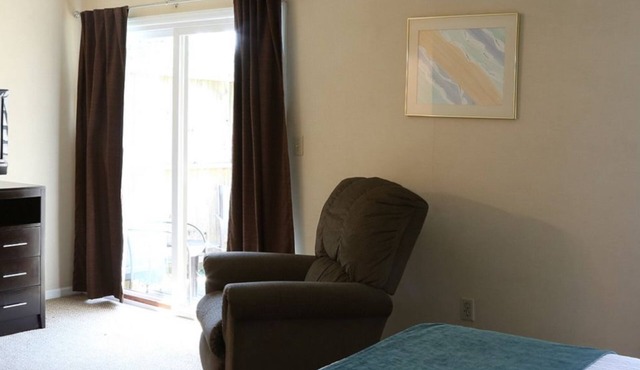Discover Serenity. Ideal 2BR Townhouse in Morgantown