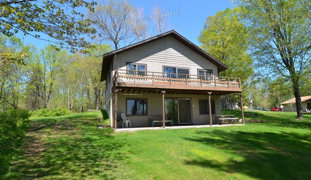 Discover Taylor Creek Lodge on Lake Namakagon