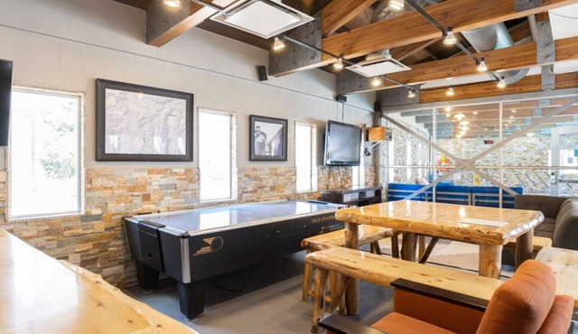 Discover the Ultimate Mountain Getaway at Marriott's Summit Watch -Studio Unit
