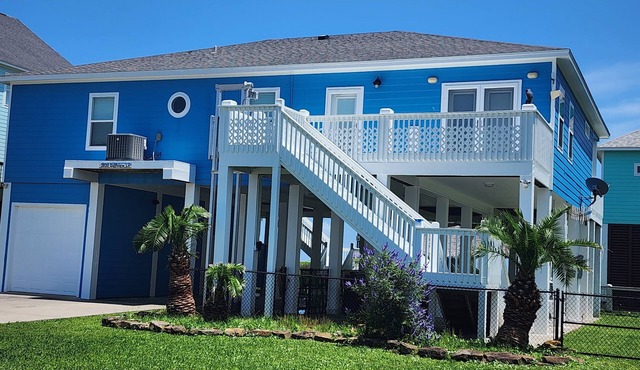 Discover tranquility at this 3/3 steps away from the beach with a fenced yard