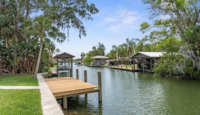 Discover Tranquility by the Riverside - Your Perfect Getaway Awaits!