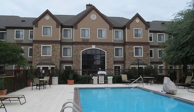 Discover Unique Spirits! 2 Comfortable Units w/Full Kitchens! Pets Are Welcome!