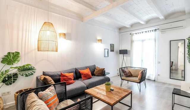 Discover your home in Barcelona: design, comfort and perfect location