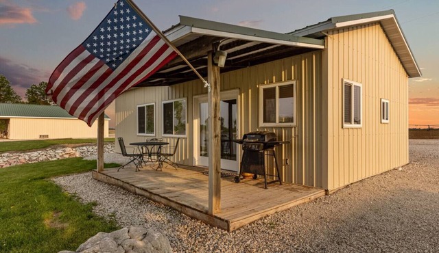 Discover your perfect riverfront escape in Decatur, Nebraska!