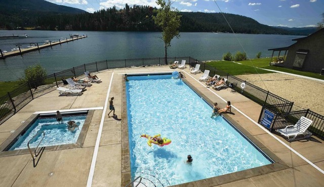 Discover your "Utopia" in this serene and charming bungalow by Lake Pend Oreille!