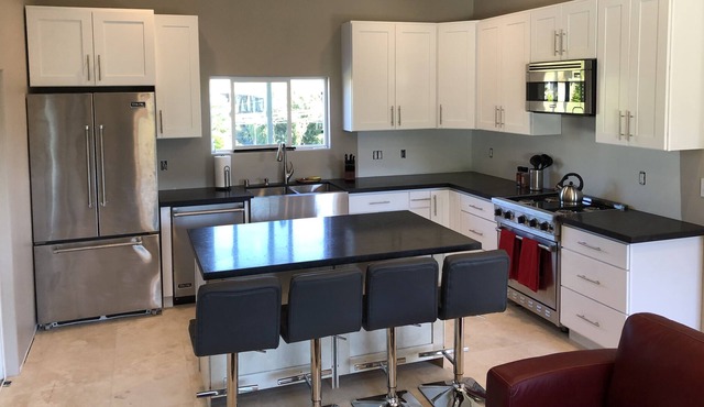 DISNEY & BEACH CLOSE - luxury 2 bedroom house