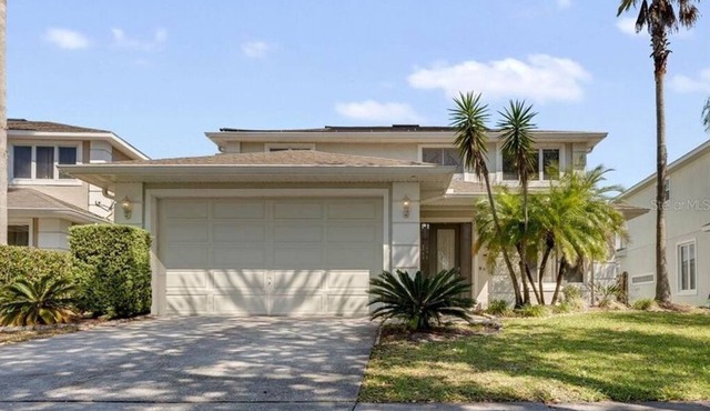 Disney Executive Pool/Spa Home with Water View in Gated Community