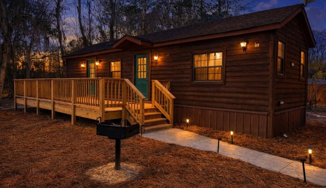 Disney Fort Wilderness Cabin – The Outpost (30 mins from Beach)